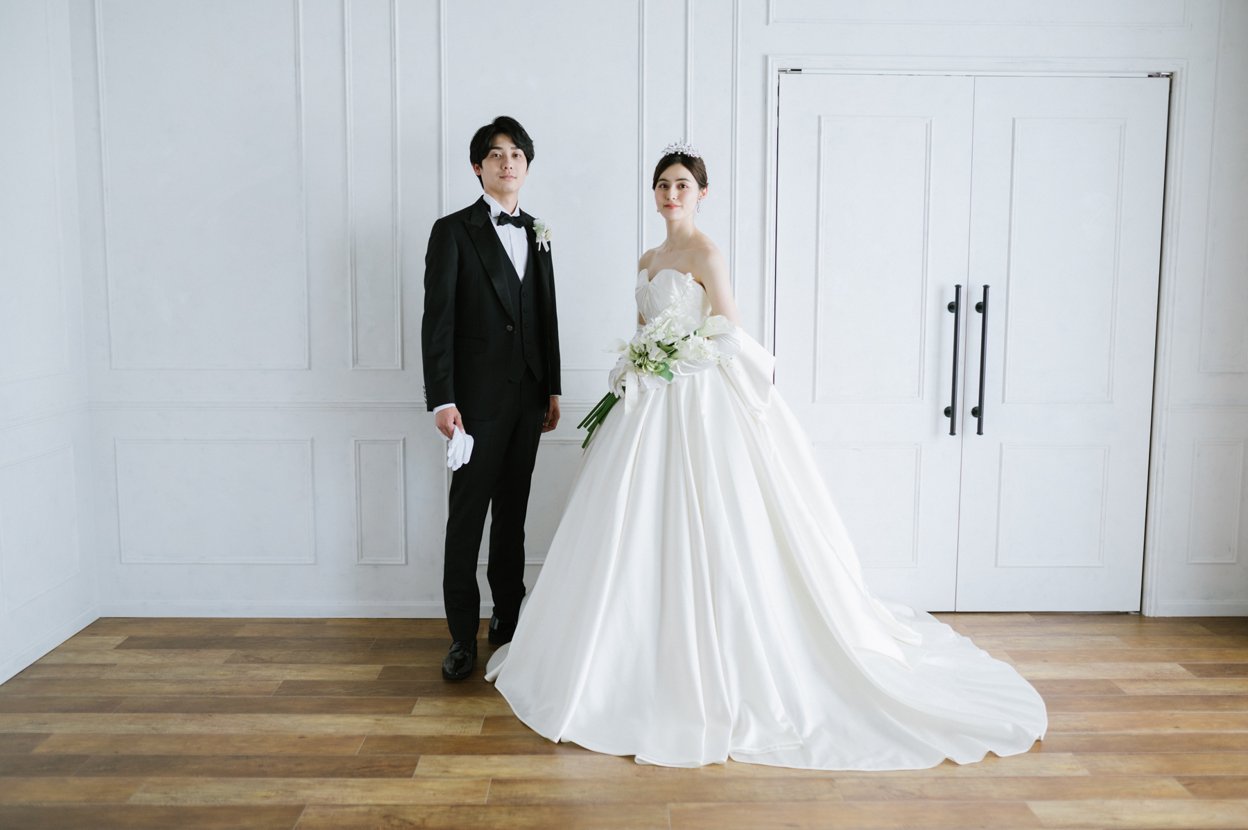 ウエディングドレス オーガンジー 結婚式 前撮り ビーチフォト-