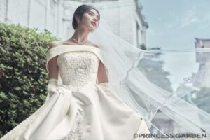 Aラインの正統派ウェディングドレスがおすすめの花嫁 フォトウェディングドレス診断